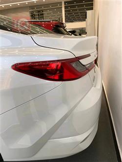 تۆیۆتا کامری